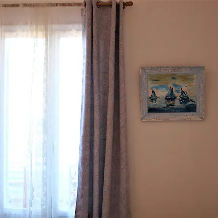 Anemelia Apartment *